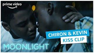 Chiron's eerste gay kus | Moonlight | Amazon Prime Video NL