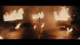 Carrie - Theatrical Trailer #1